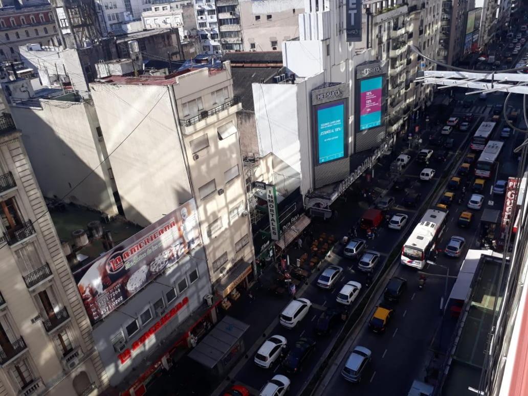4 Ventanales Sobre La Avenida Corrientes Apartamento Buenos Aires Exterior foto