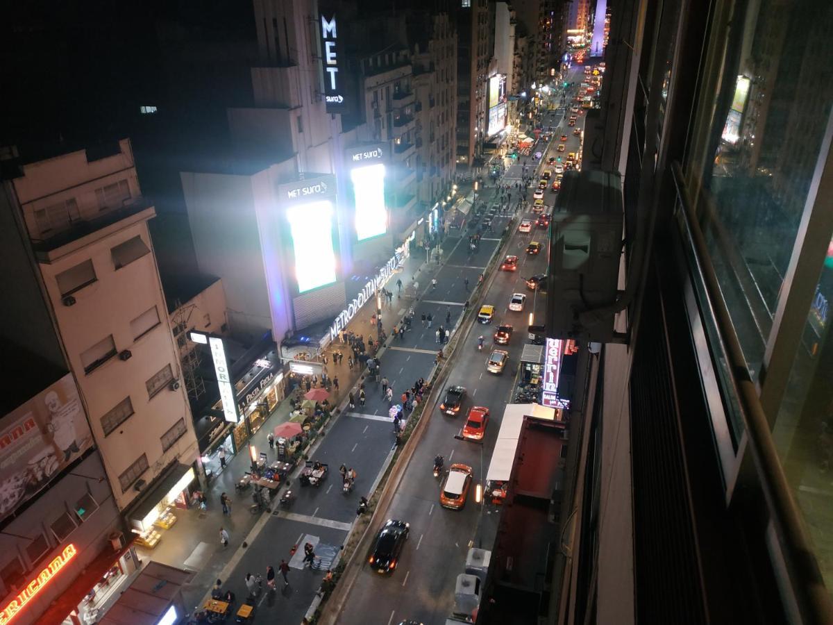 4 Ventanales Sobre La Avenida Corrientes Apartamento Buenos Aires Exterior foto