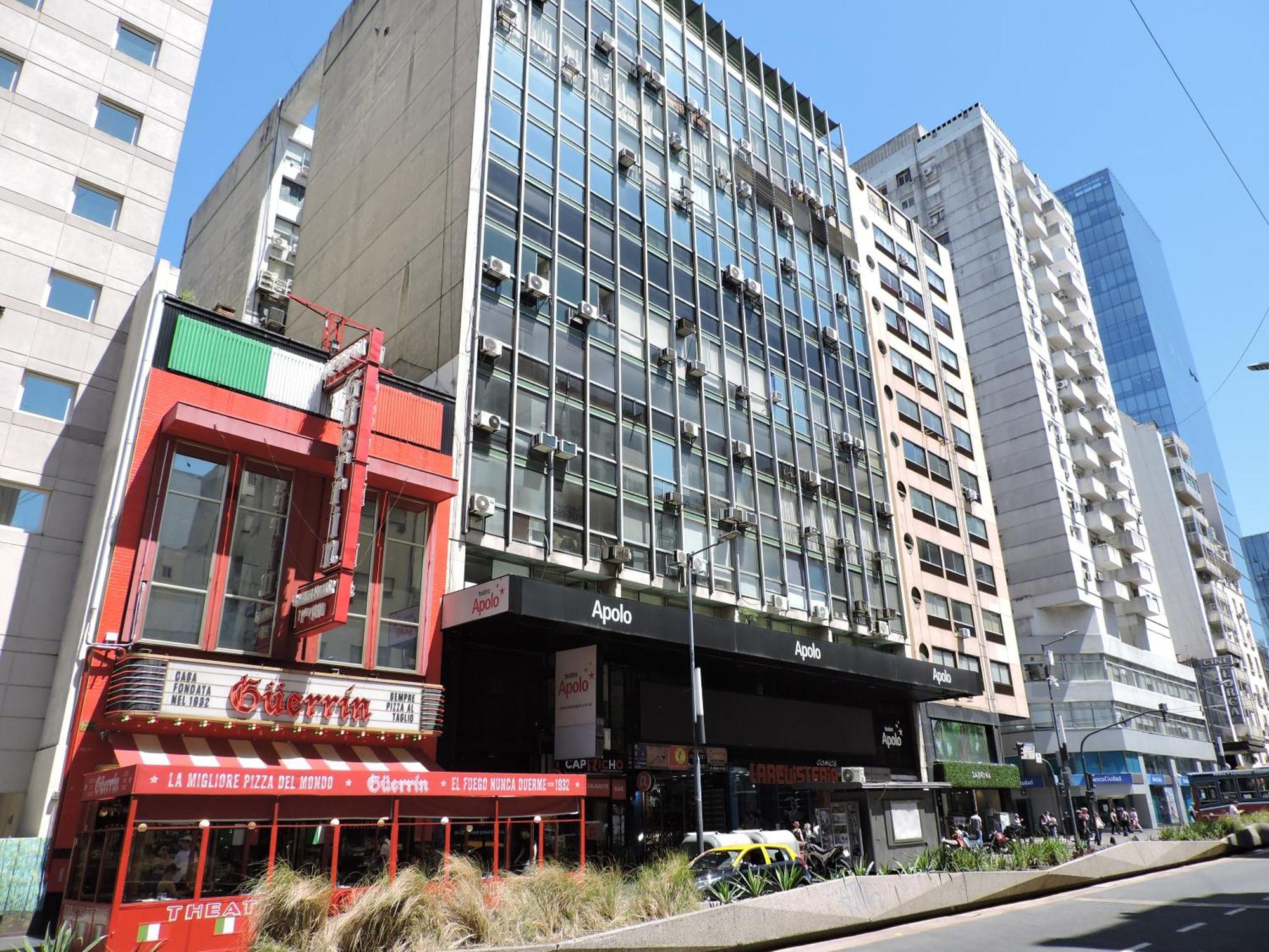 4 Ventanales Sobre La Avenida Corrientes Apartamento Buenos Aires Exterior foto