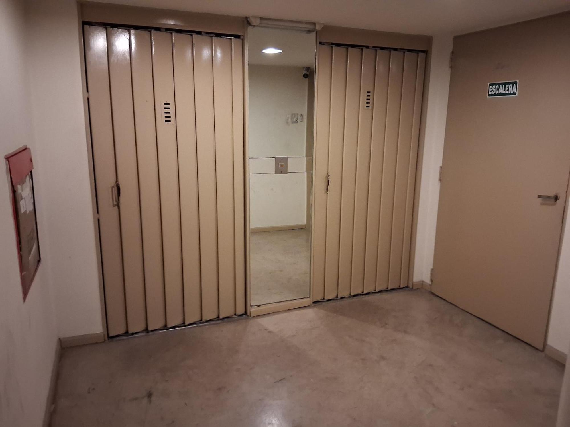 4 Ventanales Sobre La Avenida Corrientes Apartamento Buenos Aires Exterior foto